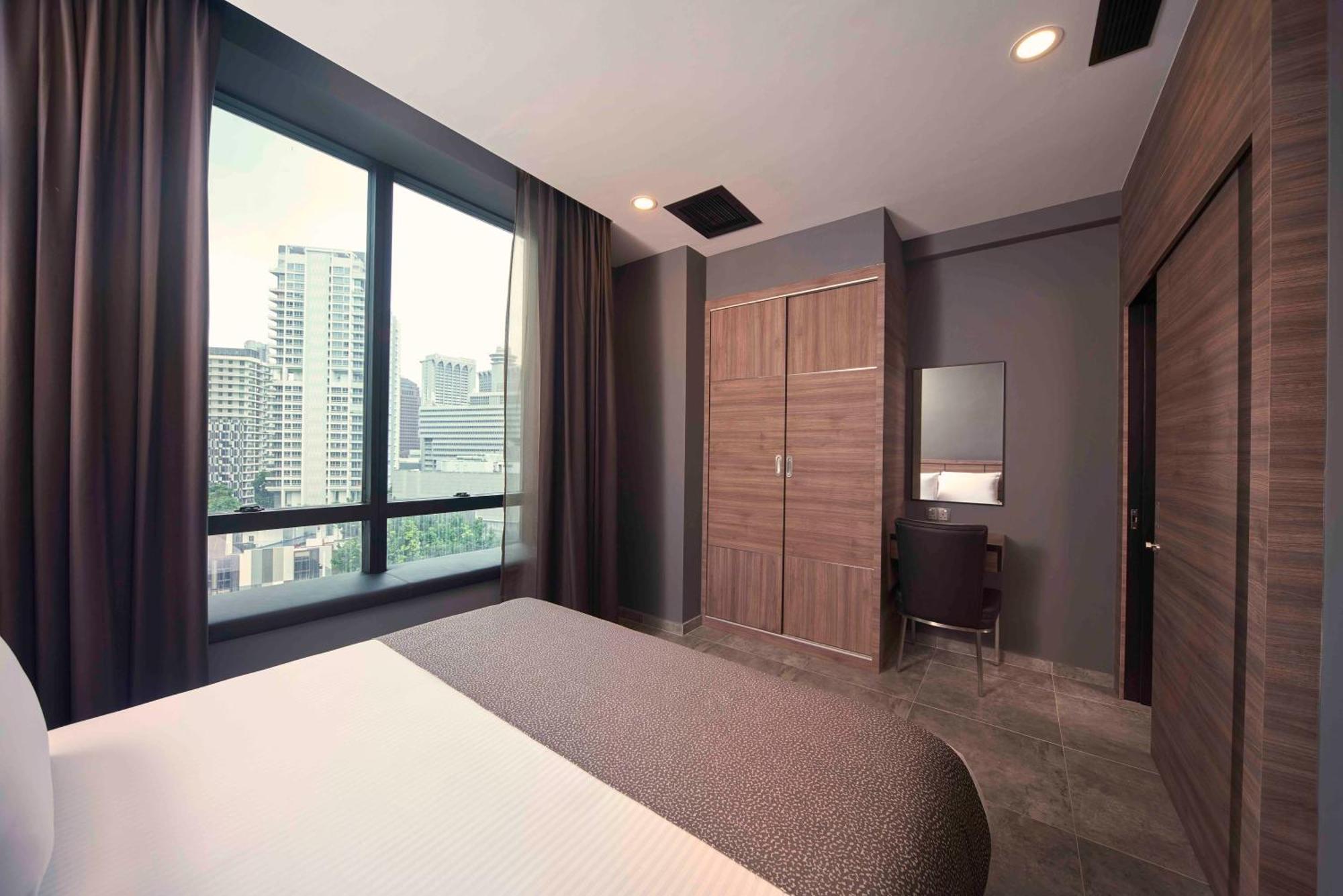 One-Bedroom Apartment,1220676511:JPEG