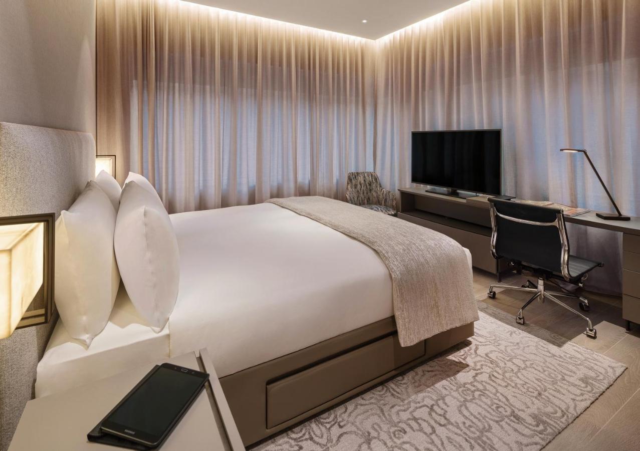 One-Bedroom Executive