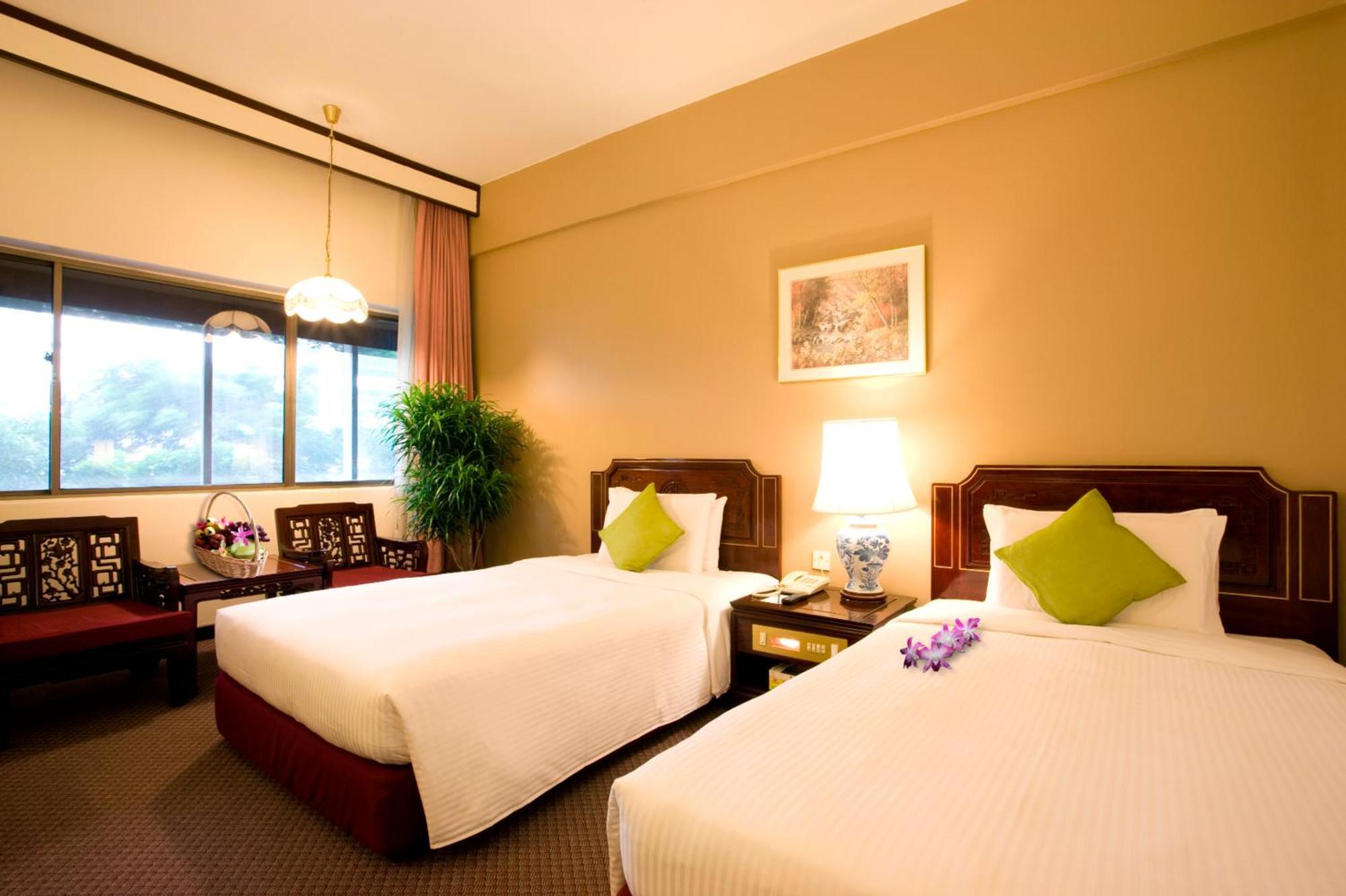 Deluxe Double or Twin Room