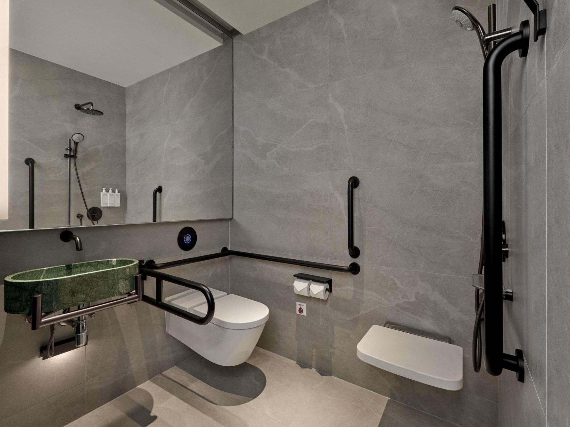 Signature Room Mobility Accessible