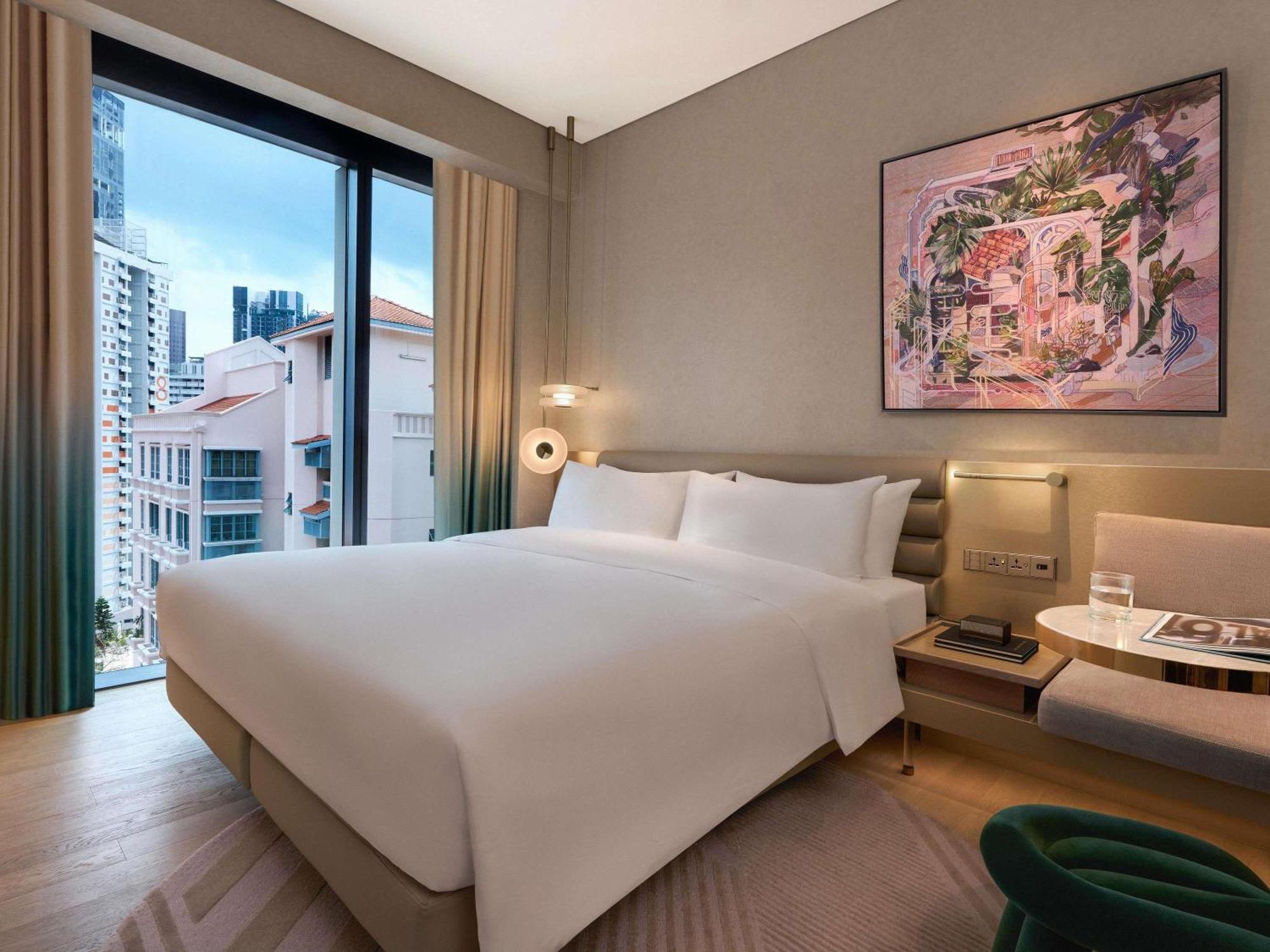 Signature King Room City View