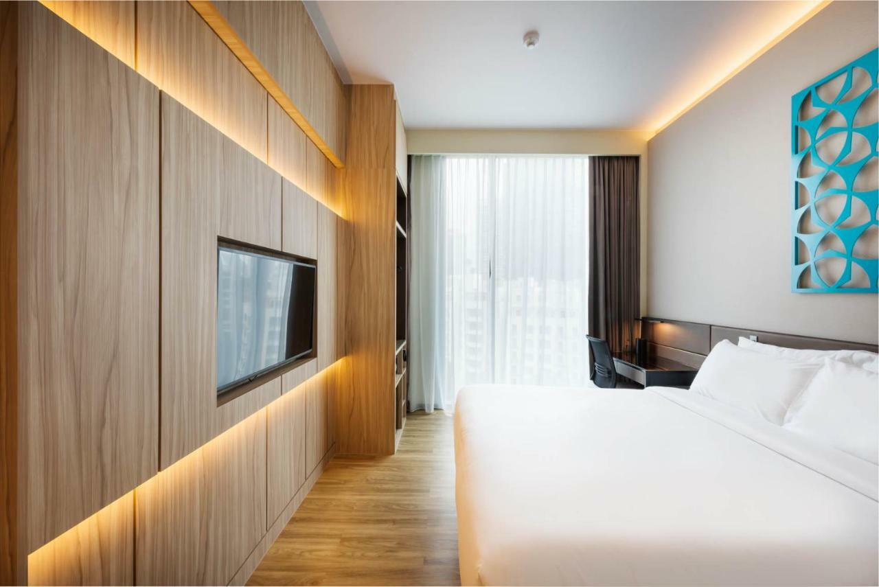 Deluxe Double Room Higher Floor Minibar