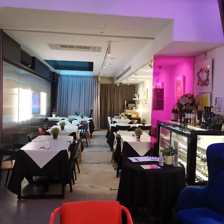 Hi Hotel Bugis-2