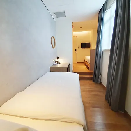 Hotel Clover 769 North Bridge Road-3
