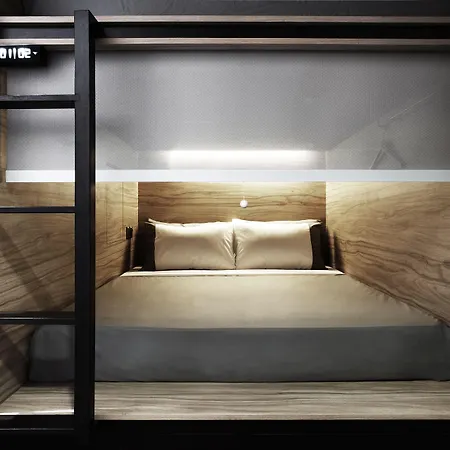 The Pod At Beach Road Boutique Capsule Hotel-2