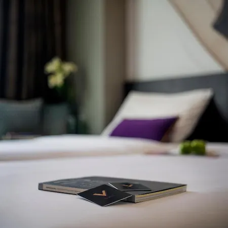 V Hotel Lavender-3